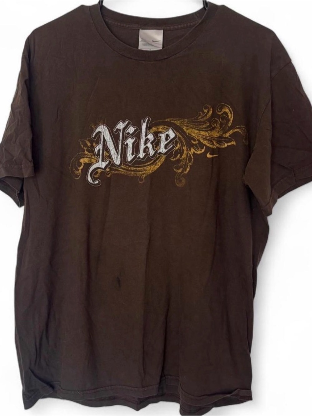 brown nike tee